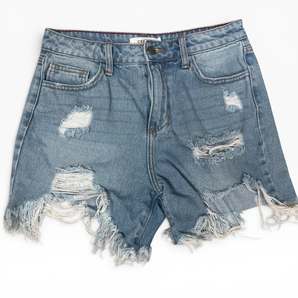 Cello Denim Shorts Womens Size S Light Wash Distressed Raw Hem High Rise